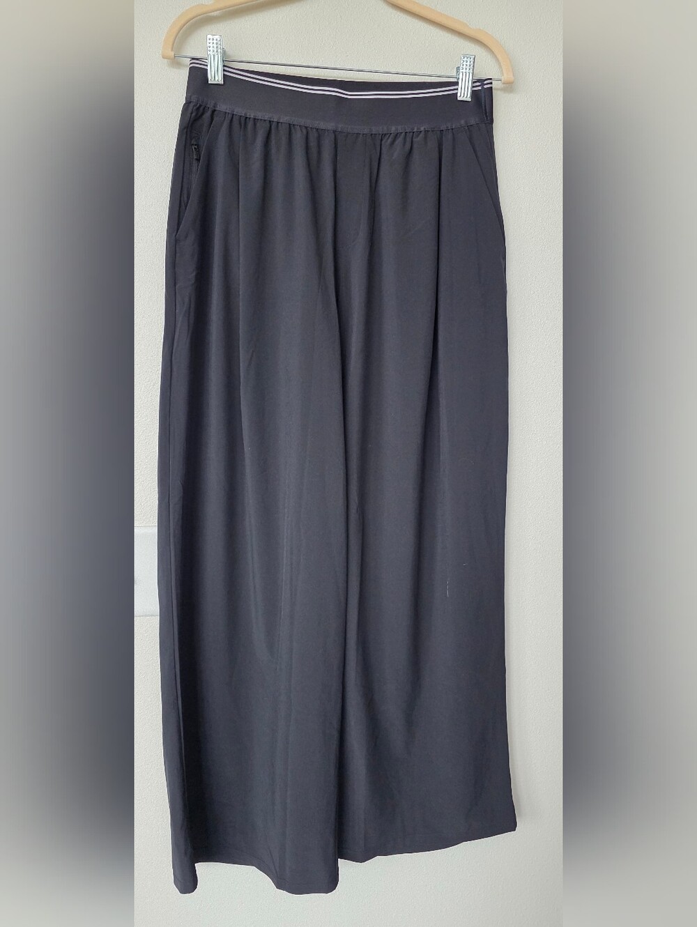 Athleta Black Wide-Leg Trousers MP